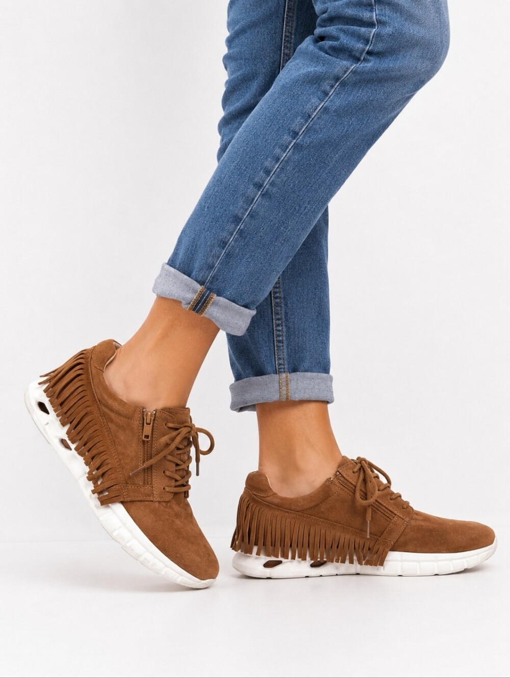 Vaneli Alvina Suede Fringe Sneakers Women's Size 8 Tan‎ Boho Western Comfort Zip